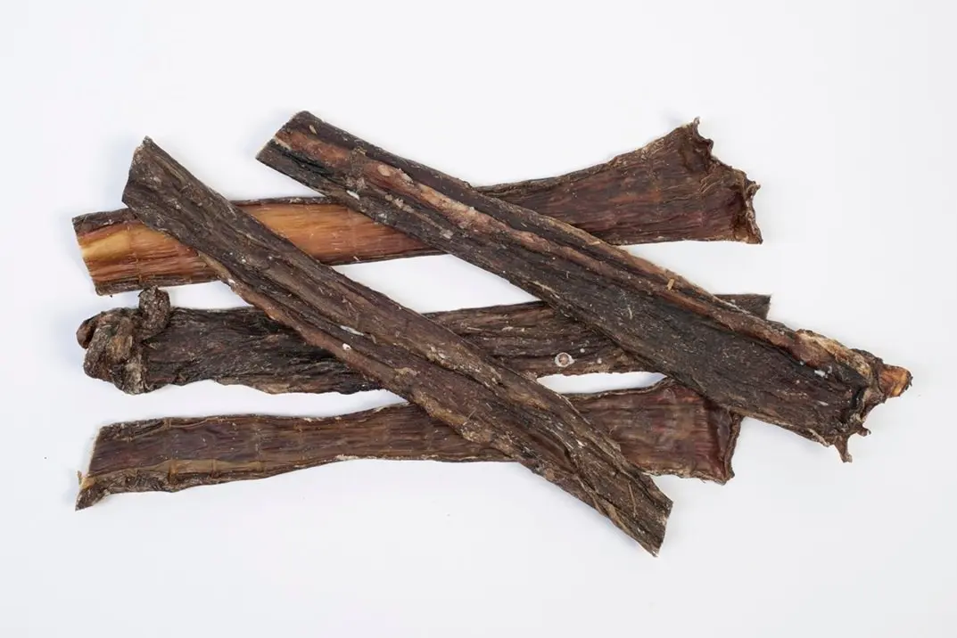 Rinder-Dörrfleisch flach ca. 35-40 cm – für Hunde mit Rind, natureDOGproducts