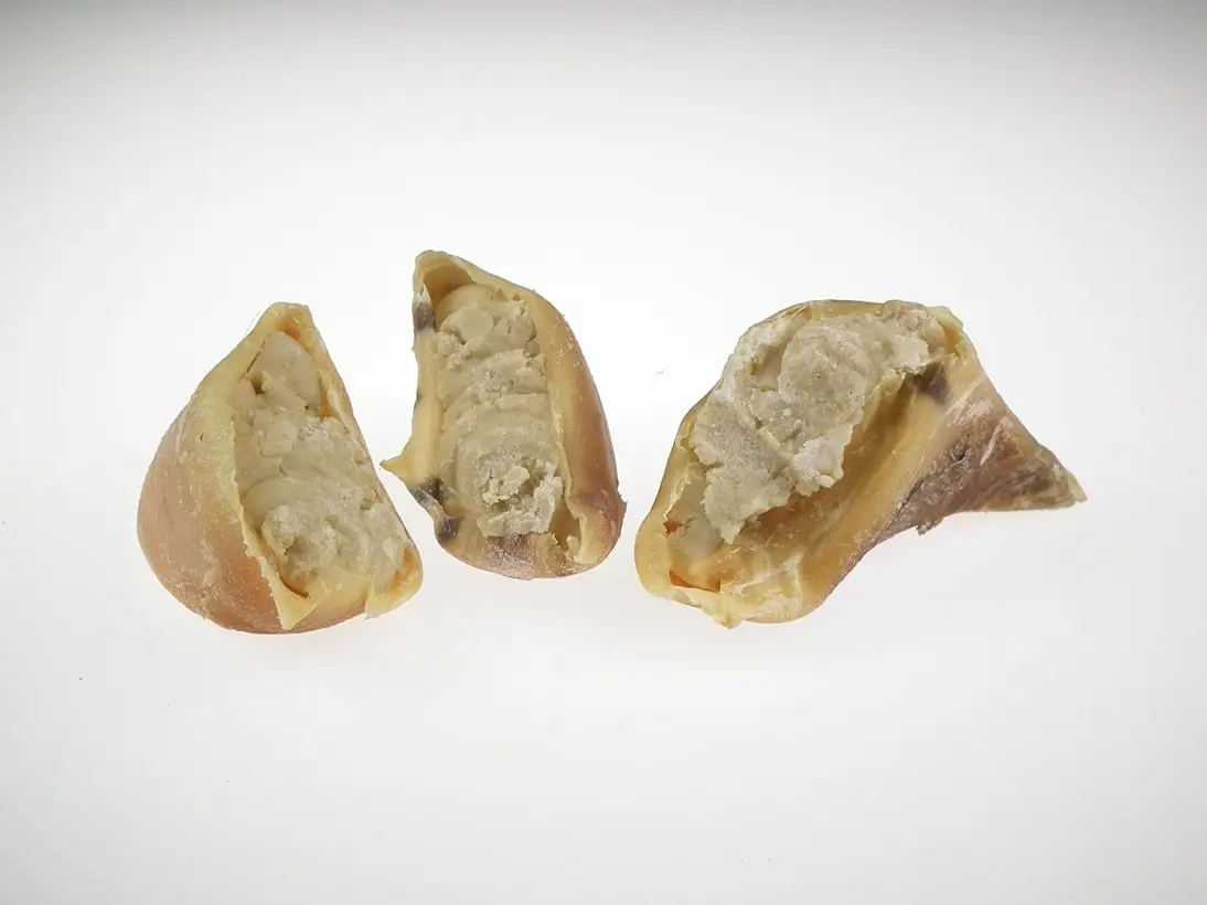 Kalbs-Hufe mit heller Pastete – für Hunde mit Rind, natureDOGproducts