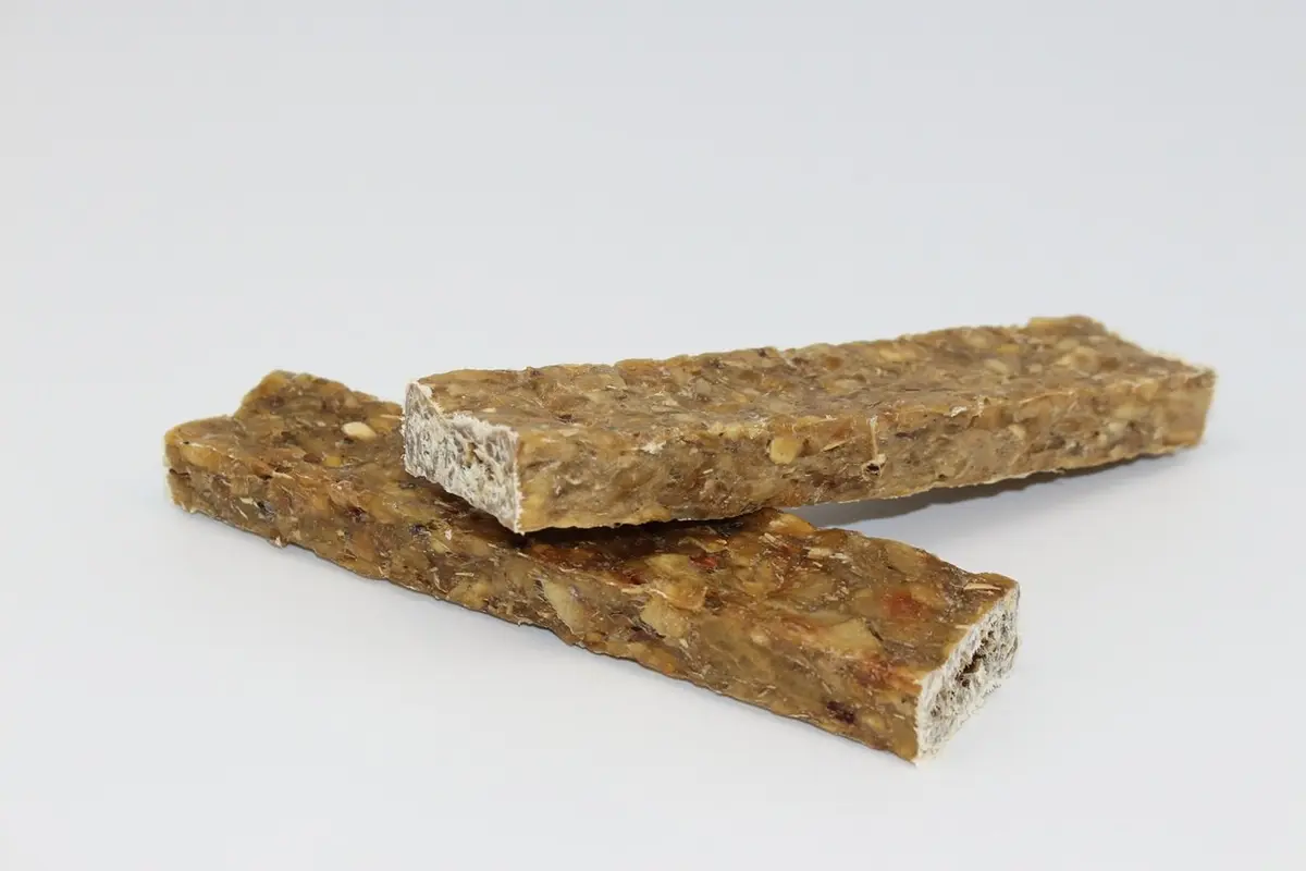 SupportBar - Rinderhaut mit Ginseng 15 cm (60g) (m.E.) – für Hunde mit Rind, kauhelden