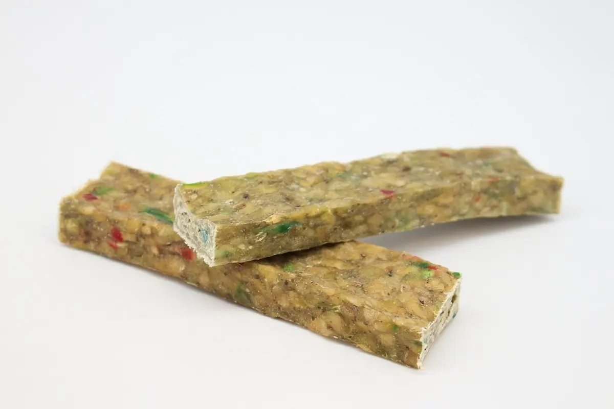 MultiFitBar - Rinderhaut mit Vitamin Mix 15 cm (60g), 400 St (o.E.) – für Hunde mit Rind, kauhelden